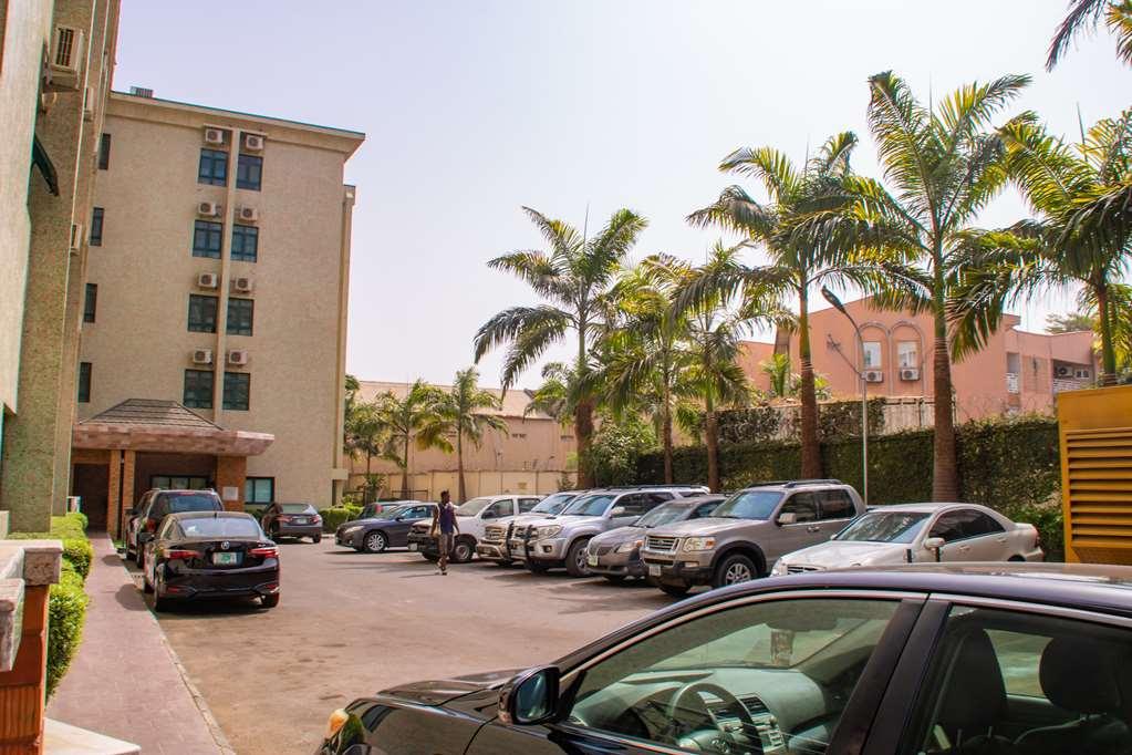 Denis Hotel Abuja Mobushipe Bagian luar foto