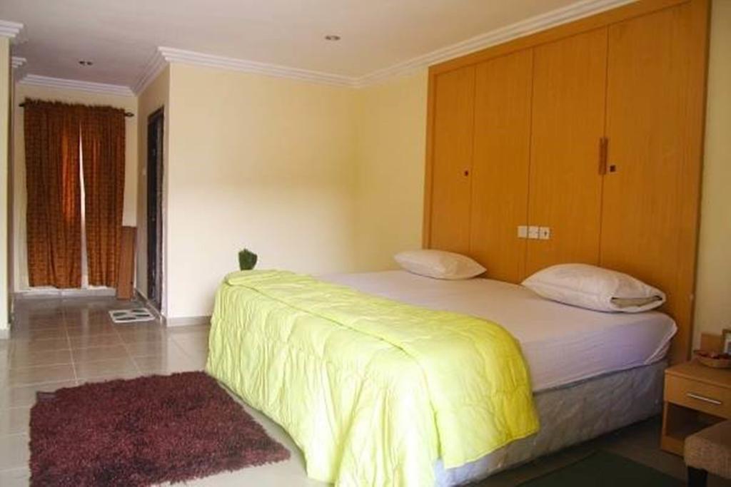 Denis Hotel Abuja Mobushipe Bagian luar foto