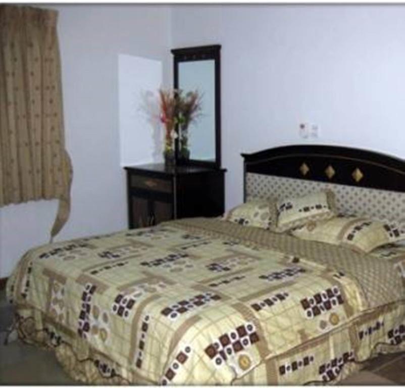 Denis Hotel Abuja Mobushipe Bagian luar foto